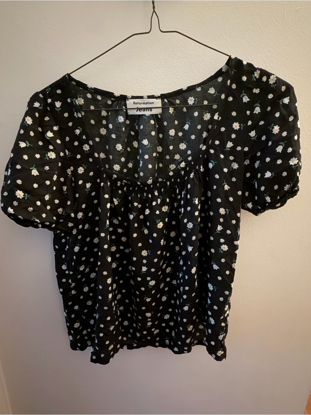 Reformation Black White Daisy Puff Sleeve Blouse